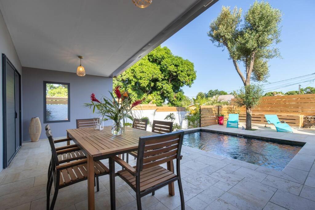 Villa Benjoin St-Pierre Piscine Chauffee Et Mer Saint Pierre Dış mekan fotoğraf